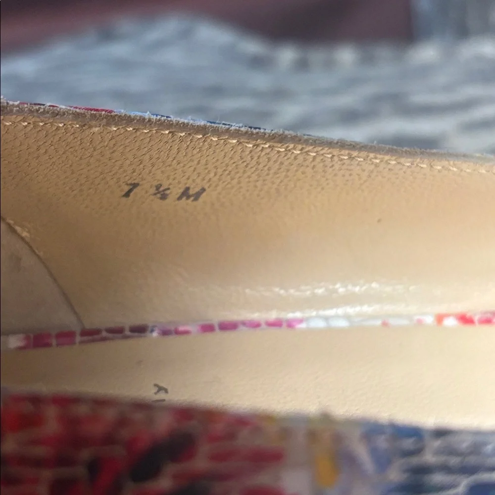 NWOT Amalfi patent leather open toe colorful Resortwear gold heel classic 7.5